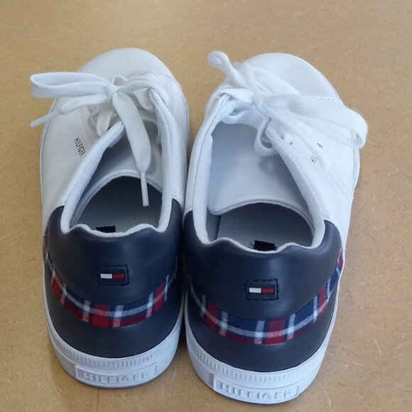 Tommy Hilfiger Mens 9.5 - Picture 5 of 7